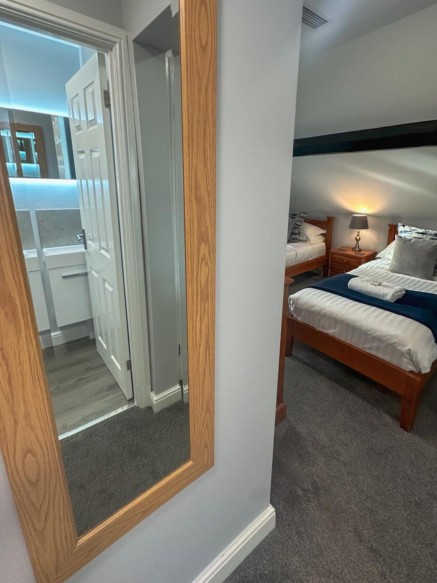 Hotel The Corbet Arms Uffington  Habitación foto